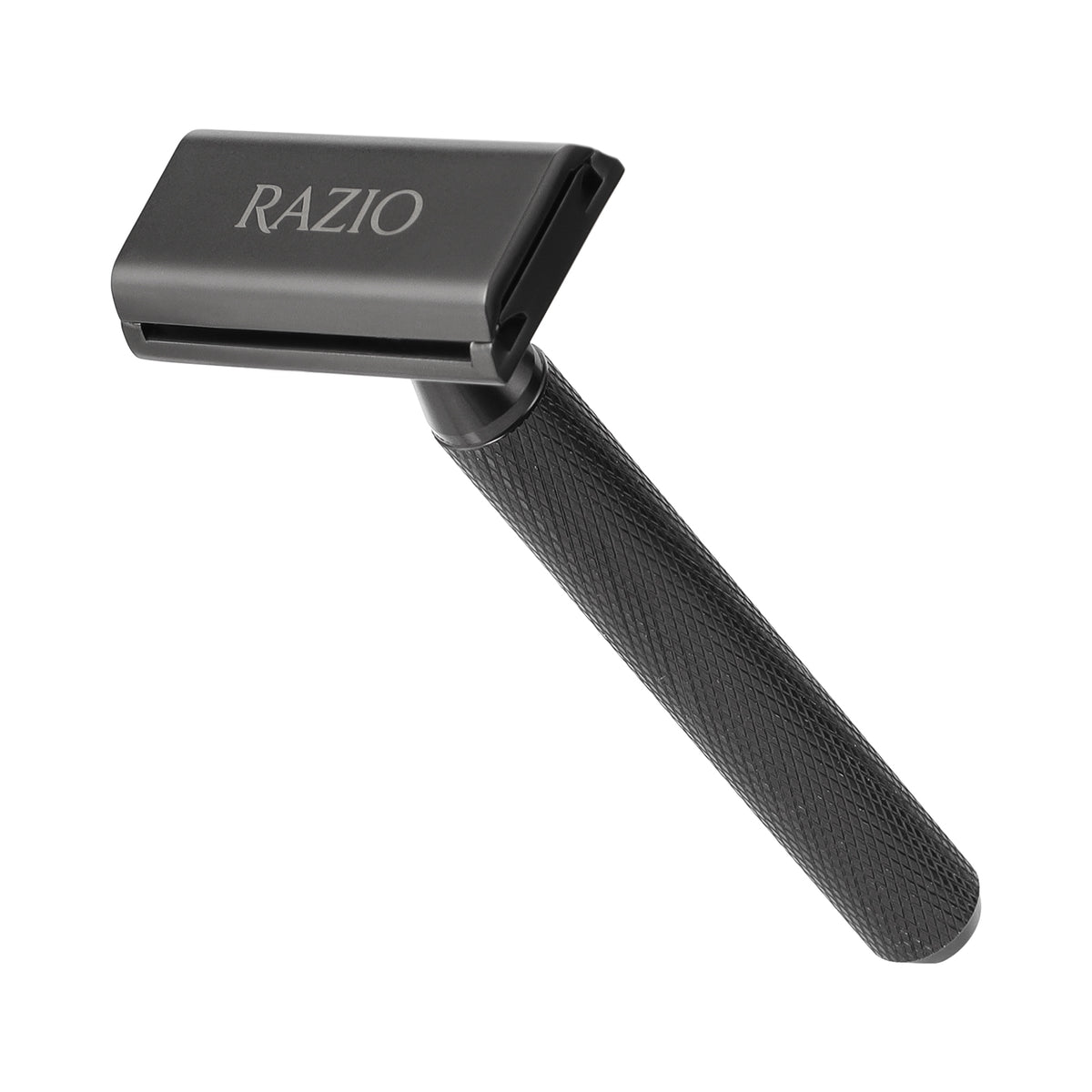 Rasoir de sûreté RAZIO Le Précis démonté en trois pièces : tête, manche et capot